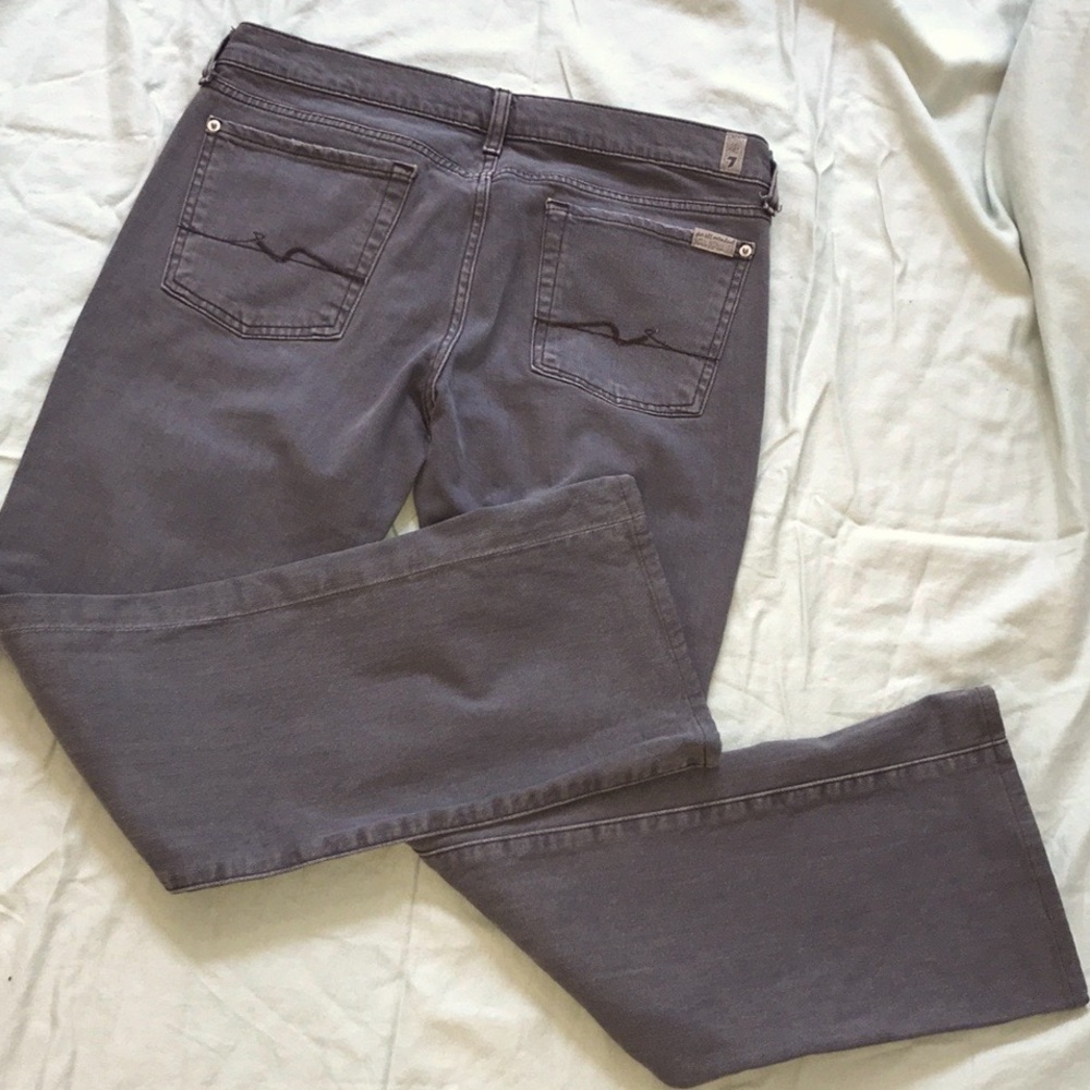 42. 7 FAM Gray Jeans Sz 32 Bootcut